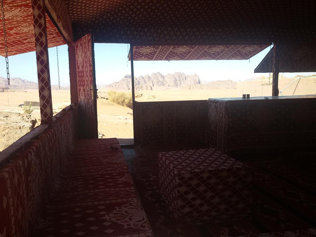 Готель Obeid'S Bedouin Life Camp Ваді-Рам Екстер'єр фото