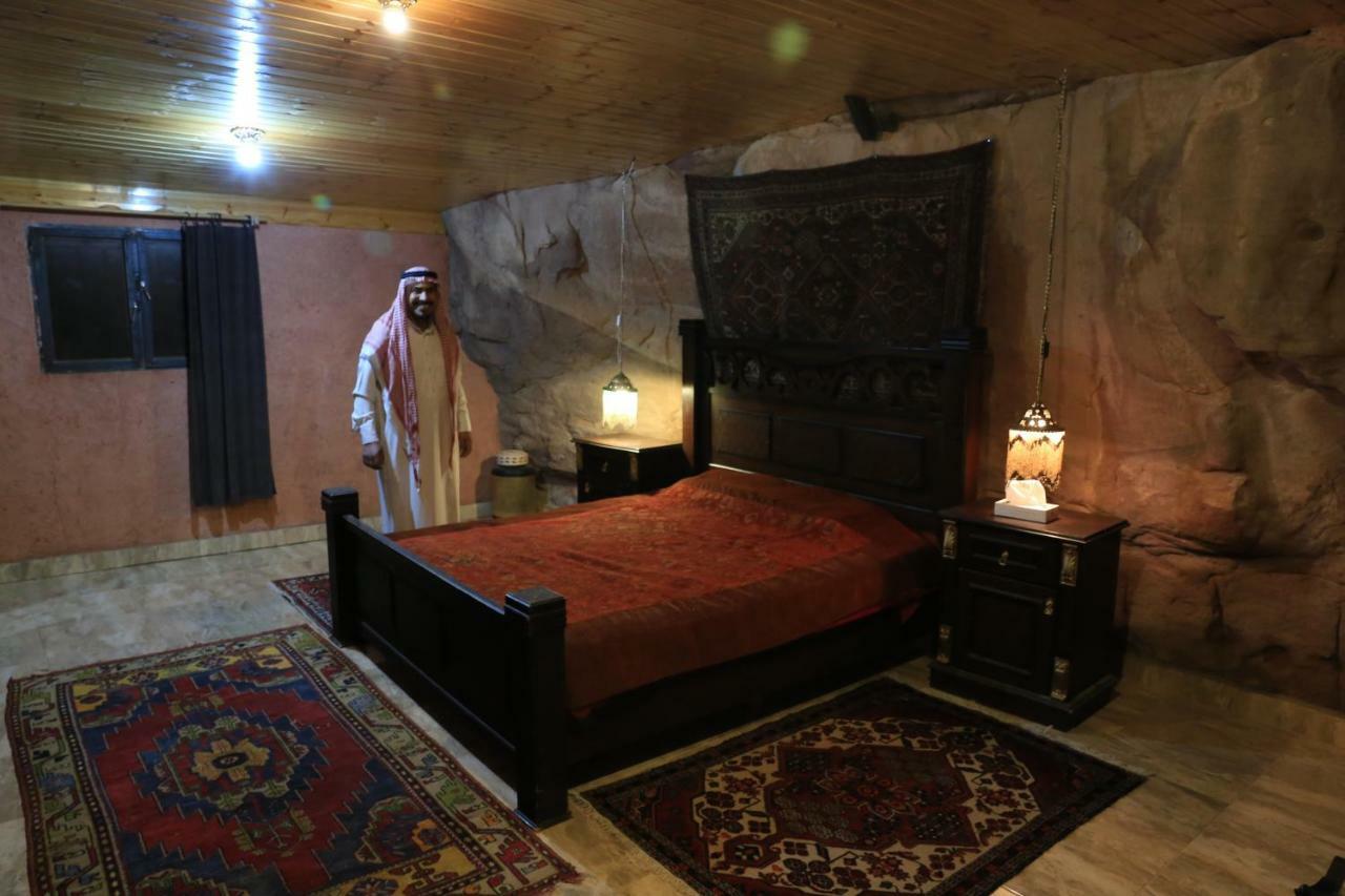 Готель Obeid'S Bedouin Life Camp Ваді-Рам Екстер'єр фото